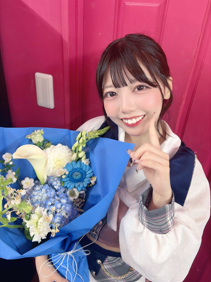 結城あずき【トウトイナ。】 tweet media