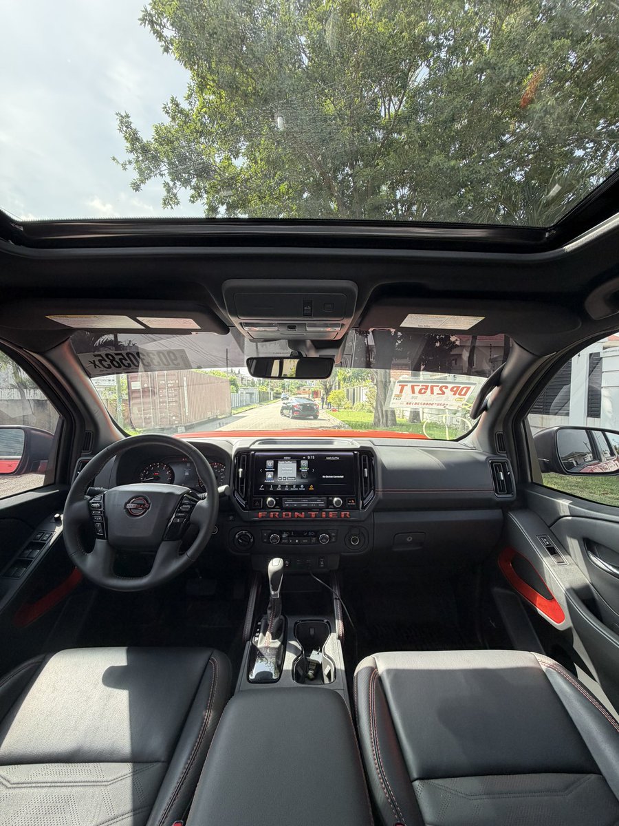 stefanBADDEST's tweet photo. 2025 Nissan Frontier pro-4x 3.8L V6 ¢800,000
Keyless Entry/Start
Sunroof 
Leather seats
Touch infotainment system 
Rear view camera 
360° camera
Parking aids
3000 miles only
Call/WhatsApp 0508318086 if interested https://t.co/y1LnfCAjsJ