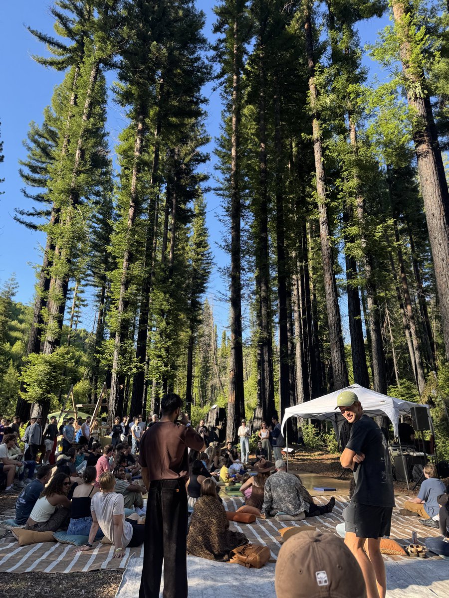 Maroua_BOUD's tweet photo. @Xerberus is in SF for June.

Coming off the @JoinEdgeCity opening ceremony yesterday. An exciting month ahead. https://t.co/WRjrn23GCs