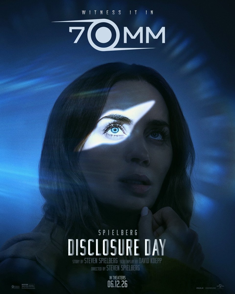 MovieCrazyP's tweet photo. La verdad será revelada.

Emily Blunt y Josh O'Connor protagonizan #DisclosureDay de Steven Spielberg, en 70 MM en cines selectos.

@UniversalMX presenta #ElDíaDeLaRevelación, 11 de junio en cines.

💻 https://t.co/j51HsOy2Ct https://t.co/4EJgepMxj5
