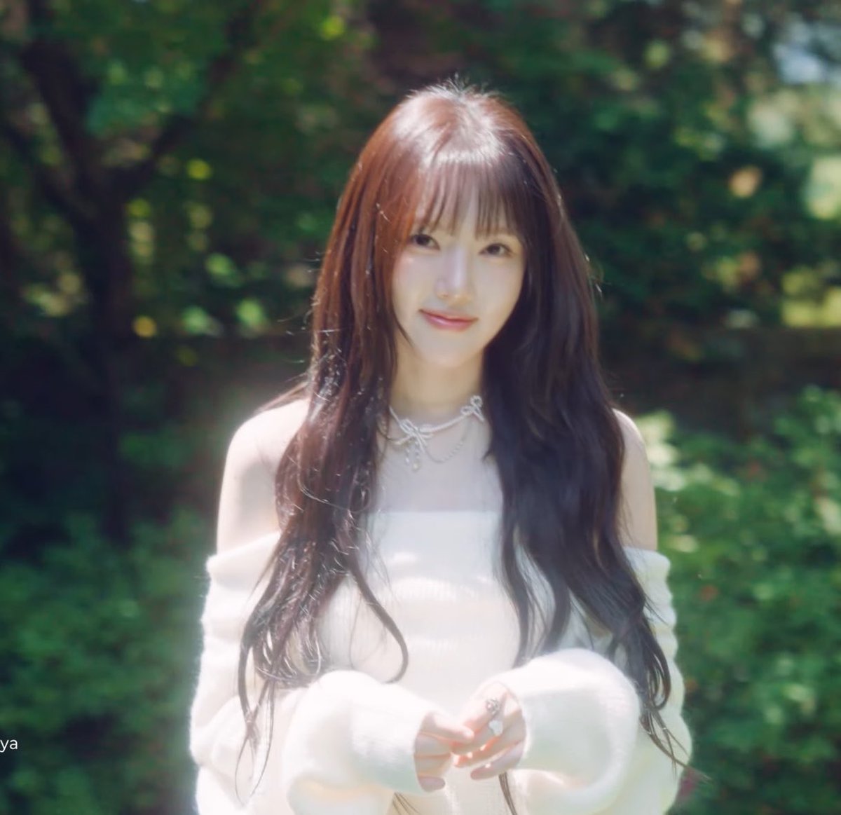 yerintopic's tweet photo. YERIN https://t.co/qWP2YveOFH