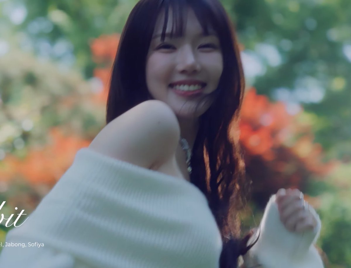 yerintopic's tweet photo. YERIN https://t.co/qWP2YveOFH