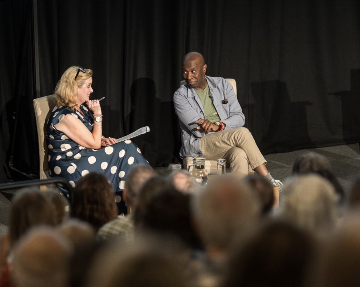 foxlanebooks's tweet photo. We had a lovely event with @CliveMyrieBBC for the @YorkFestofIdeas – such a warm, engaging and entertaining guest.

We now have a limited number of #signed copies of Everything Is Everything, Clive's brilliant memoir, available on our website while stocks last! 📚✍️

https://t.co/VhHbKZNabN

#SignedBooks #CliveMyrie #YorkFestivalOfIdeas #IndieBookshop #ShopSmall #SupportIndies