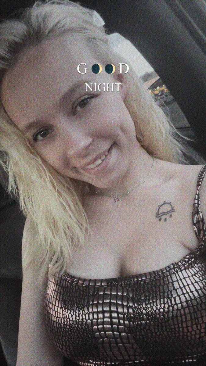 basicallybbush's tweet photo. Felt cute 💜 https://t.co/Tx988QMu6E