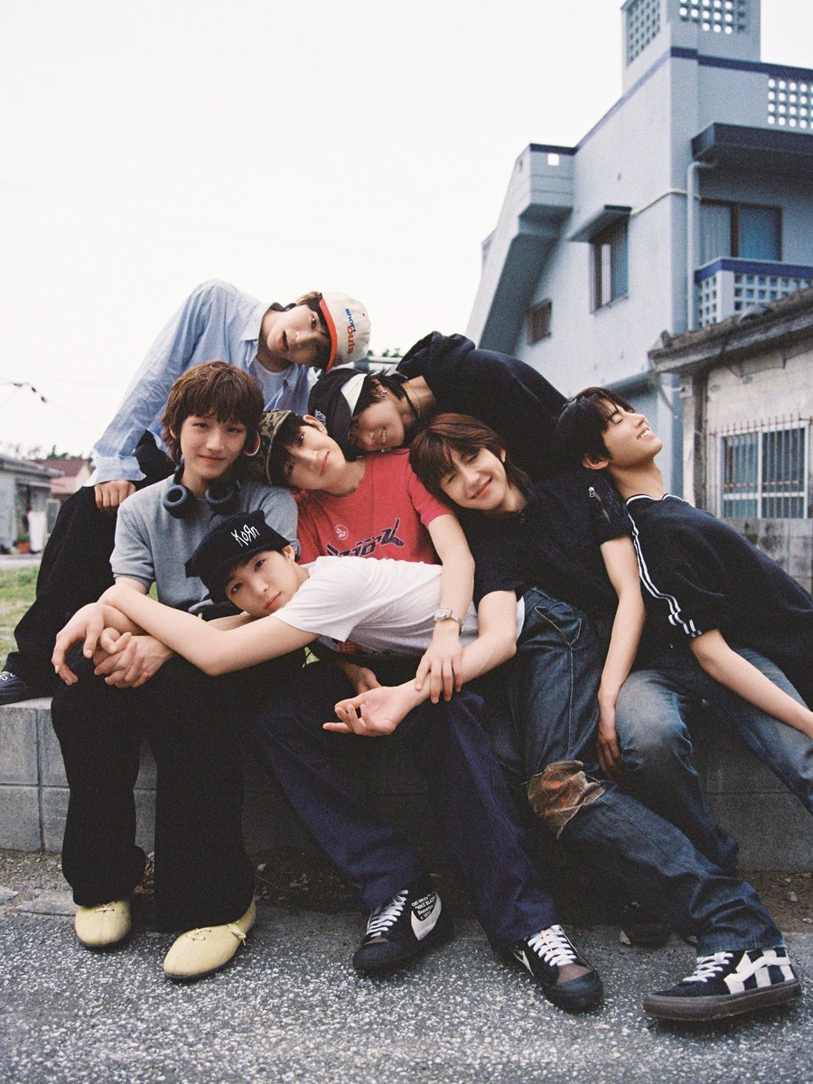 ˚₊‧꒰ა ☆ ໒꒱ ‧₊˚ tweet media