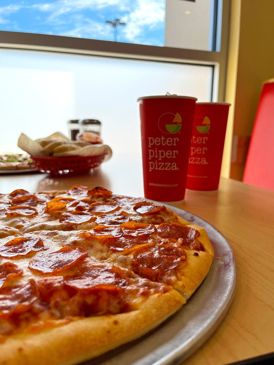 PeterPiper_SA's tweet photo. Check out our fundraiser happening today from 11am-9pm! 💰🍕

📍SW Military - Project QUEST

Mention the group when purchasing! https://t.co/2dSwRnPkZg