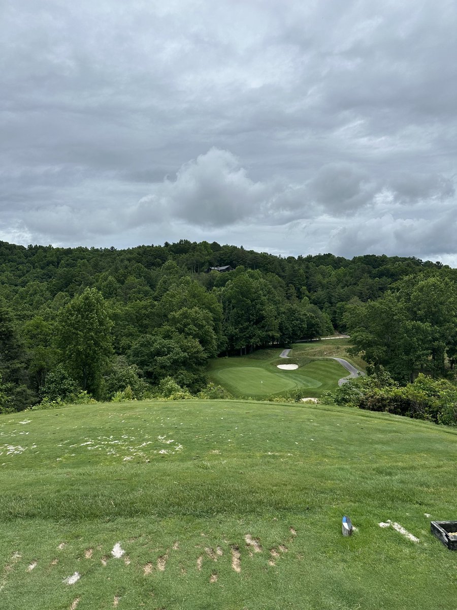 Web_Golfs's tweet photo. Probably my favorite shot in golf: an elevated par 3 (yes I birdied it) https://t.co/neXoItHpGl
