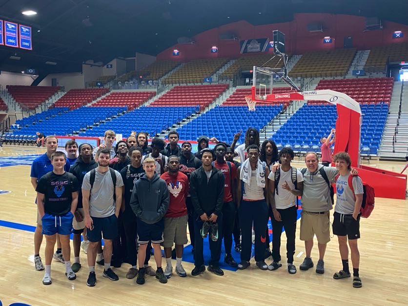CoachBaldwinWC's tweet photo. Win league ✅
Make national tourney ✅
Graduate ✅
Team GPA 3.0 + for season ✅
8 guys named all-academic team ✅
Move onto next level 
…. Loading …. 
Almost complete https://t.co/Tt6L7pafK5