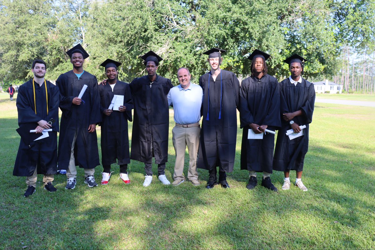 CoachBaldwinWC's tweet photo. Win league ✅
Make national tourney ✅
Graduate ✅
Team GPA 3.0 + for season ✅
8 guys named all-academic team ✅
Move onto next level 
…. Loading …. 
Almost complete https://t.co/Tt6L7pafK5