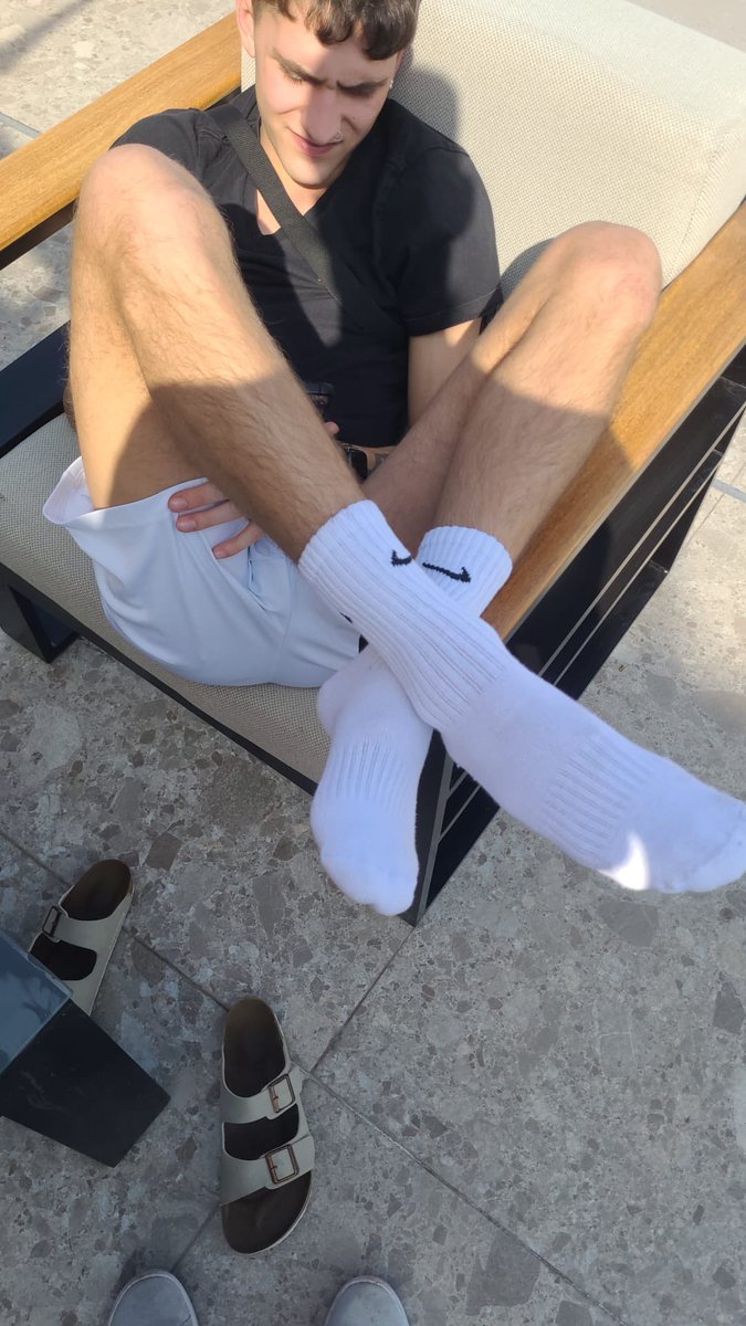 liamczk's tweet photo. ☀️🔥 https://t.co/Xjc0PUQpbe
