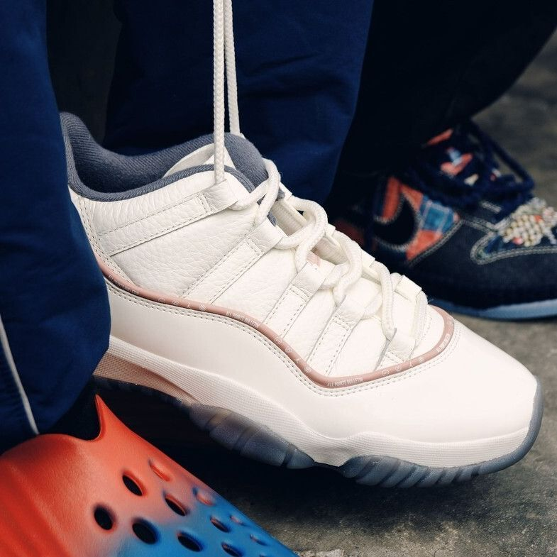 KicksFinder's tweet photo. FIRST LOOK: APB x Air Jordan 11 Retro Low SP Pack

🗓️ Fall 2026
📝 N/A; IU8266-400 (MENS)
💰 $200 USD
📸 @HYPEBEAST 
💵COP OR 🚮DROP? https://t.co/LRxpD1J1Mb