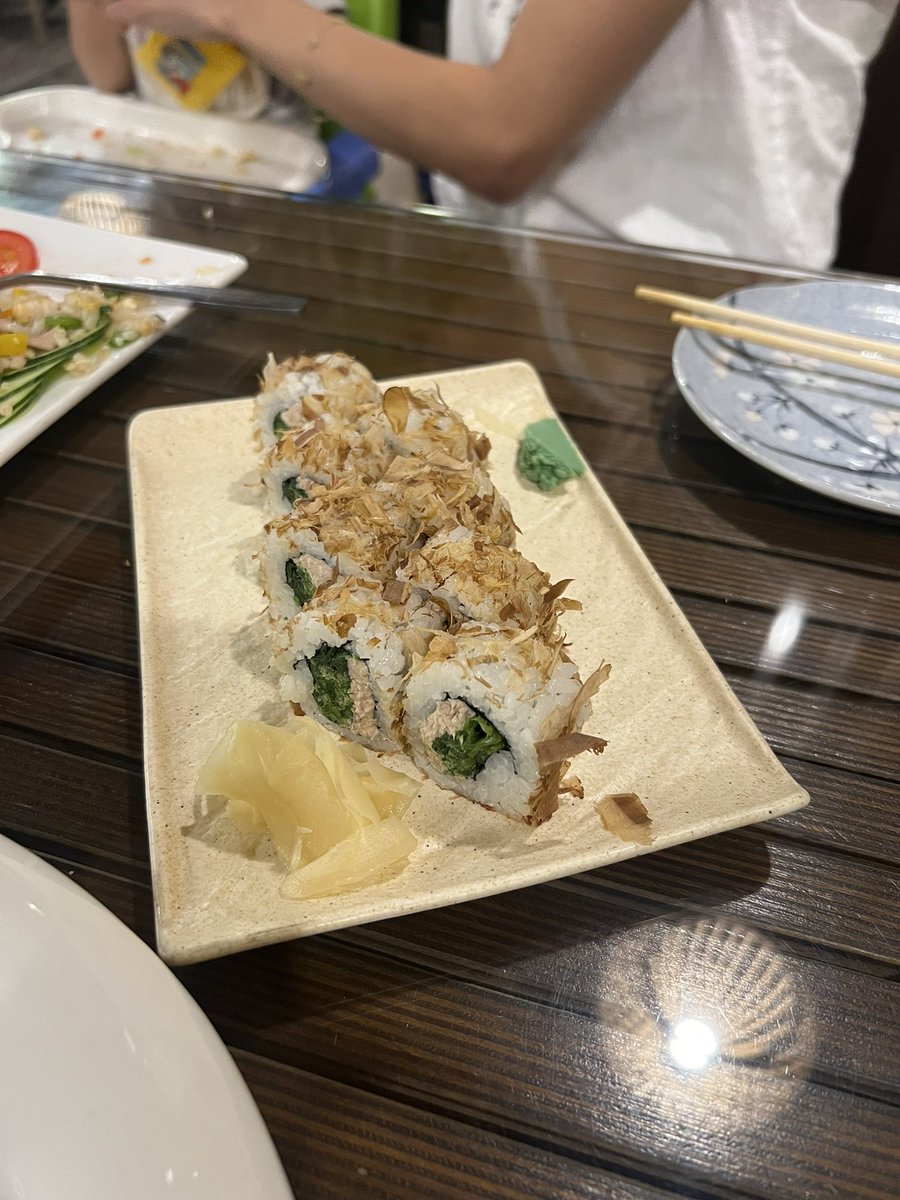 nobordersreq's tweet photo. Eating at a sushi restaurant in Bishkek owned by a Japanese dude 

Table to our left: 3 German guys

Table behind us: 3 British girls

Table in front of us: a big Chinese group 

It’s way more more touristy now than when I first came a few years ago https://t.co/Tbv81QKW10