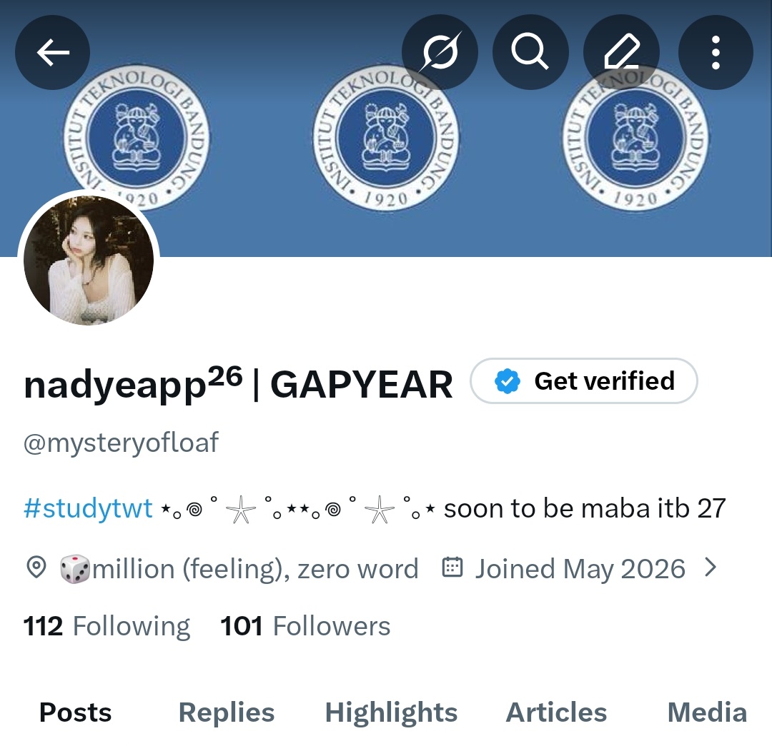 nadyeapp²⁶ | GAPYEAR tweet media