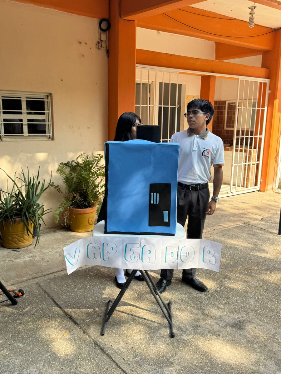 cecosamamina's tweet photo. “Desenmascarar el atractivo”
En el marco del Día Mundial Sin Tabaco, el equipo de CECOSAMA Minatitlán llevó a cabo una enriquecedora jornada formativa y de concientización con la comunidad estudiantil del Telebachillerato de Cerro Alto.¡Felicitamos a toda la institución! https://t.co/h5L7Dmk1gB