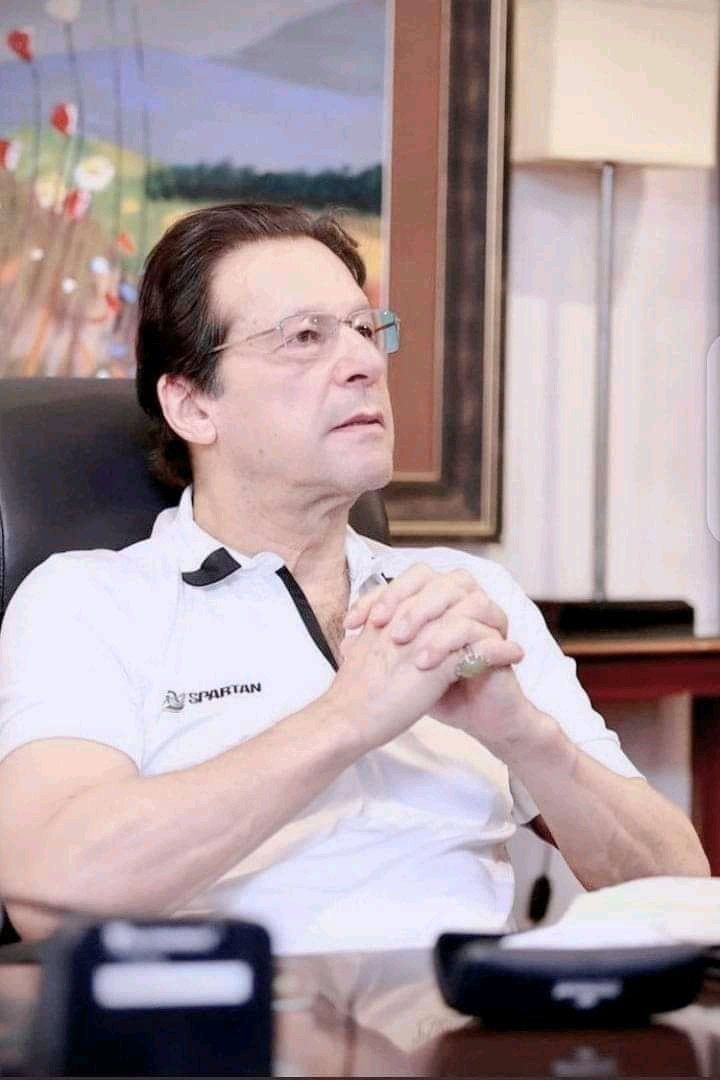 HamzaKhan37516's tweet photo. میرا عشق عمران خان 
میرا جنون پاکستان 
#اڈیالہ_کا_دروازہ_کھولو https://t.co/sLahYylmPb