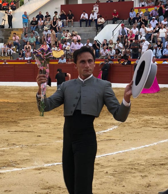 ftorodelidia's tweet photo. 🫂 Tauromaquia, cultura que une.

📸 Yecla (Murcia, mayo de 2026) https://t.co/8zQ4FgcJTN