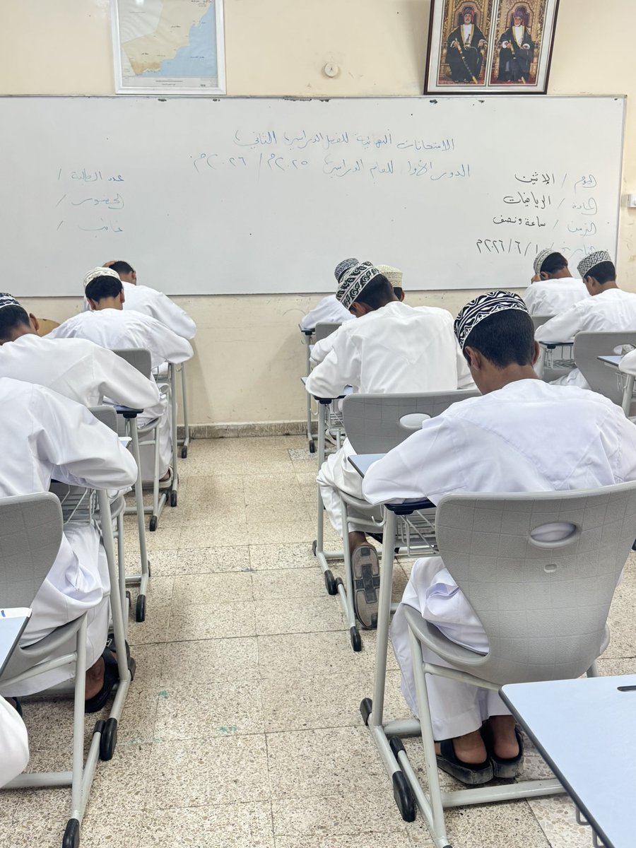 AlbasherScho16's tweet photo. مع بداية اختبارات نهاية الفصل الدراسي الثاني للعام الدراسي 2025/2026م، تتمنى إدارة مدرسة البشير بن المنذر لجميع أبنائها الطلبة التوفيق والنجاح، وأن تكلل جهودهم بالتميز والتفوق. نسأل الله لهم السداد والثقة وتحقيق أفضل النتائج. 📚✍️ https://t.co/Qvez56HmUO