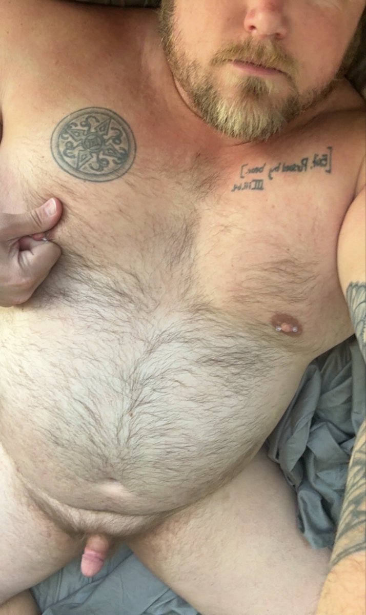 Jakesbigcake's tweet photo. Happy Pride Month to the gay guys in my phone! https://t.co/c7j0yKwYg7