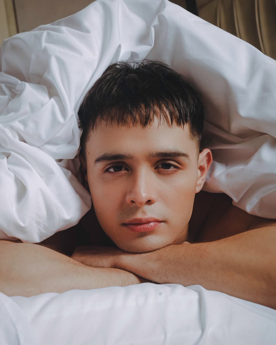 KapusoCrave's tweet photo. Martin del Rosario in new photos.

📸: Ver Sacol https://t.co/3sqXfoZJP2