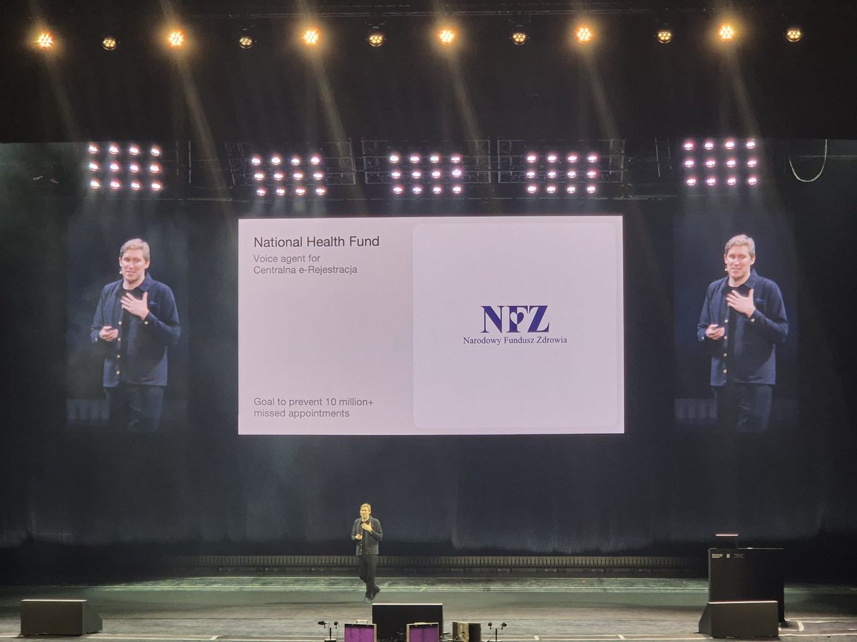 ArkadiuszPaczka's tweet photo. Taki slajd  na @ElevenLabs Summit w Wawa … @NFZ_GOV_PL  w prezentacji  i CEO na scenie https://t.co/KptzRBAiSV
