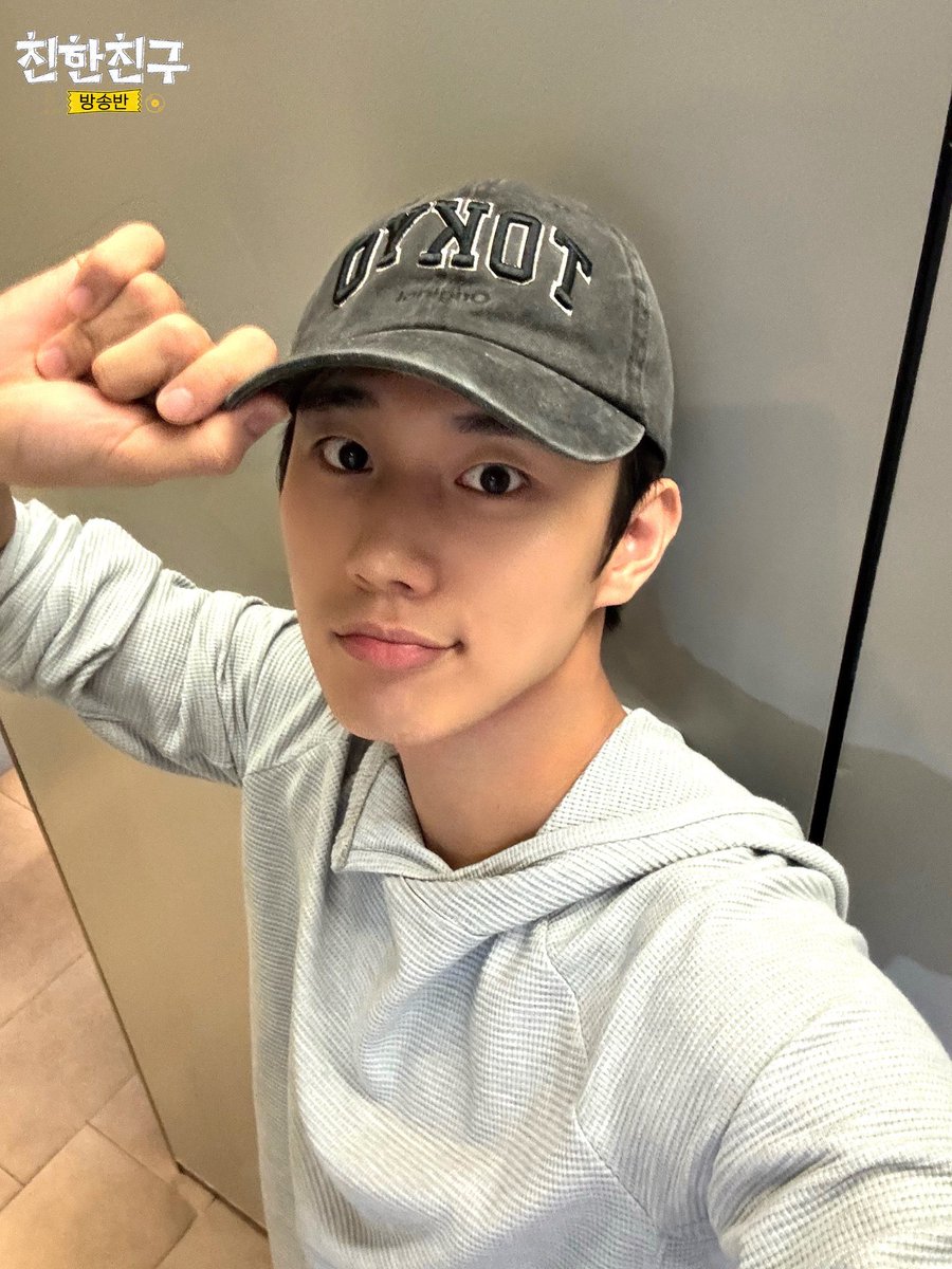takrungzz's tweet photo. 이병 황!잉!따! https://t.co/XKOYy5ao1u