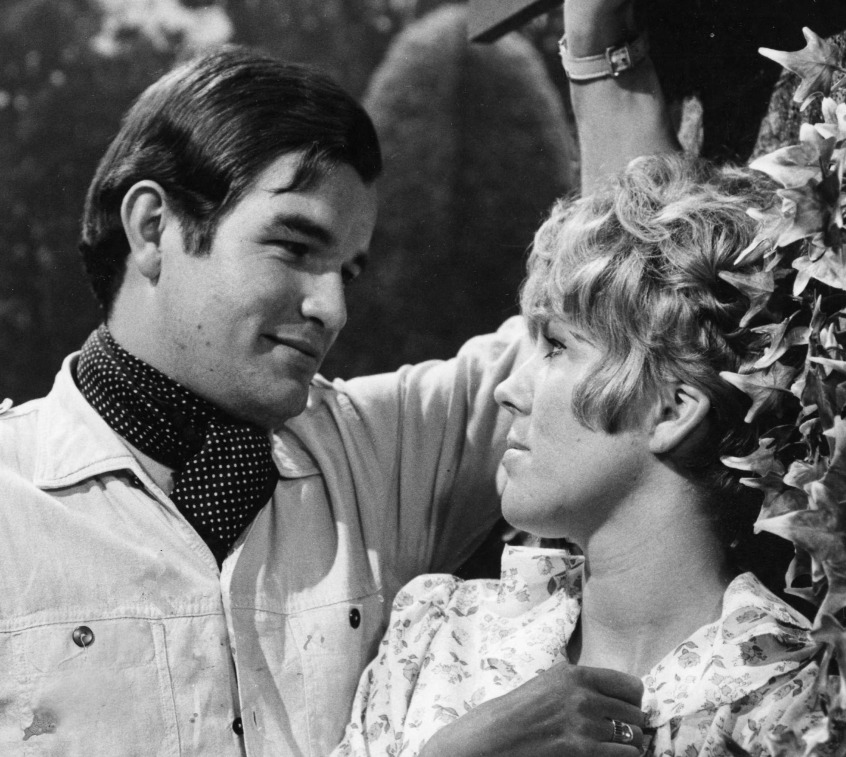 motelcrossroads's tweet photo. Remembering Neville Hughes on his birthday.
Appeared in programmes such as Dad's Army, Love Story and General Hospital.

In Crossroads he was the Reverend. Peter Hope. https://t.co/nfgi8sFR10