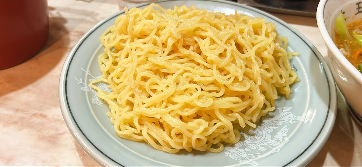 kimura45814445's tweet photo. 晩ごはんは
つけ麺大王で味噌つけ麺 https://t.co/2CavLzkYON