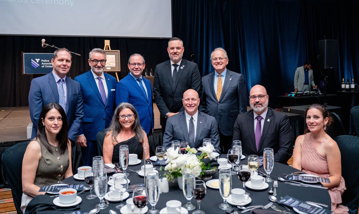 douglasdowney's tweet photo. Celebrating those who keep our communities safe.

Proud to attend the @PoliceAssocON’s 94th Annual General Meeting &amp; Convention in #Windsor and recognize the bravery, dedication and professionalism of the men and women who serve on the front lines of Ontario’s justice system. https://t.co/zhP9Dvgo1t
