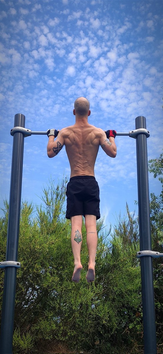 insolitejeu's tweet photo. Je dois malheureusement admettre la vérité : j'ai le choixpeau magique d'Harry Potter à la place des muscles lombaires 🥲 https://t.co/4BYekT3vEL