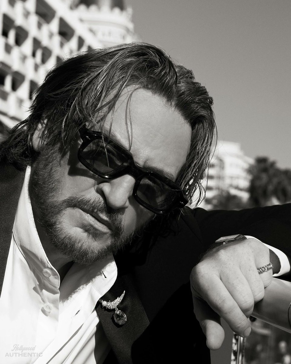 FocvsFR's tweet photo. Benoît Magimel photographié par Greg Williams pour Hollywood Authentic. https://t.co/TqvHM0aEu5