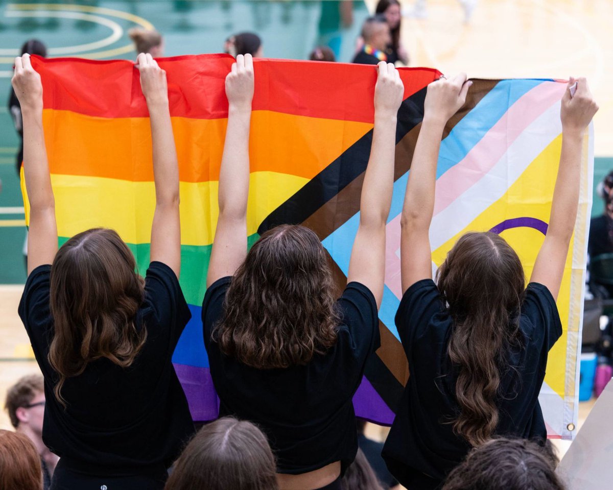 MasonPatriots's tweet photo. Happy Pride Month Patriots! 🌈 Celebrate love, authenticity, and community, not only this month, but all year round. 🏳️‍🌈

 #PrideMonth #MasonPride #MasonNation #StudentInvolvement https://t.co/tRjP3mKsvK