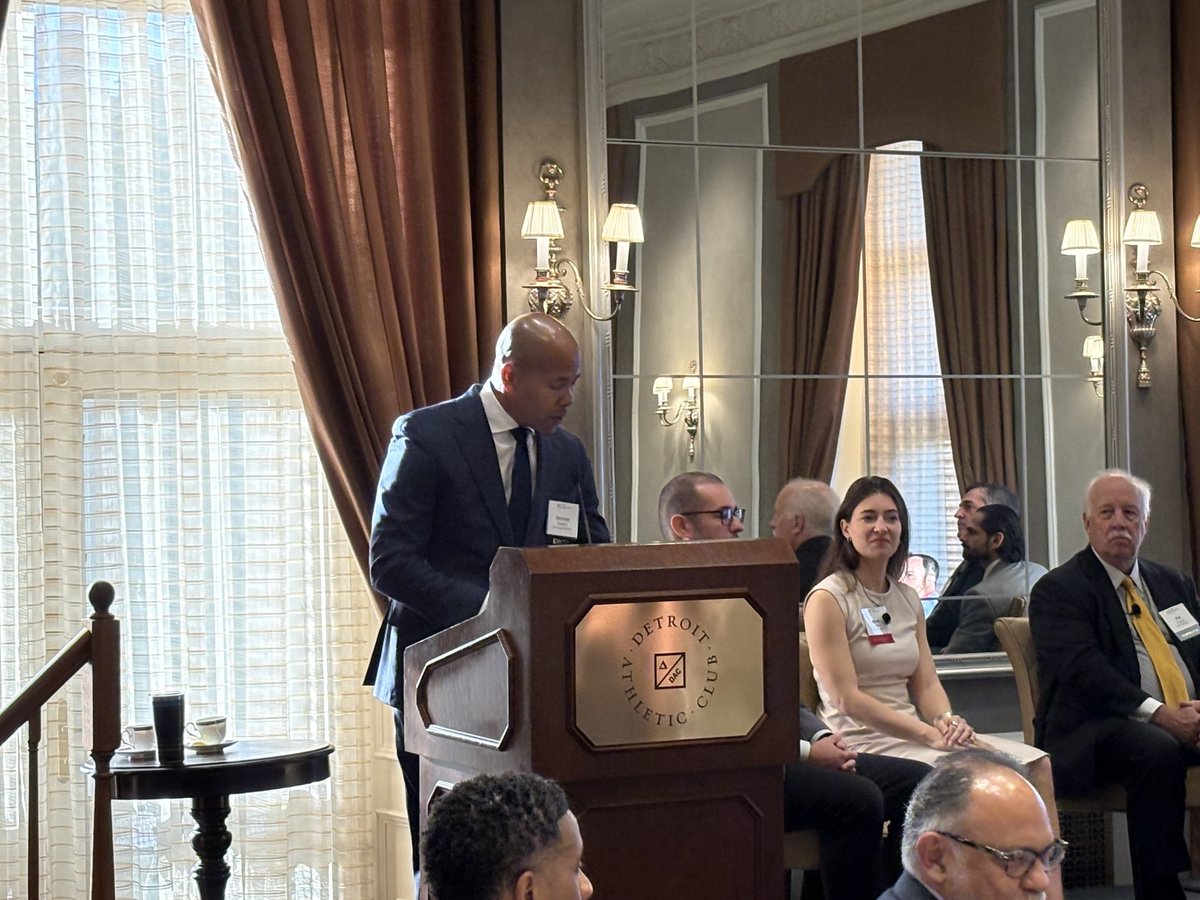 ACGDetroit's tweet photo. Thank you to everyone who joined us at Entrepreneurship Through Acquisition: Buy The Business. Attendees had a chance to learn the ins and outs of buying a business from structuring deals to navigating common obstacles. https://t.co/BrjCzD57aG