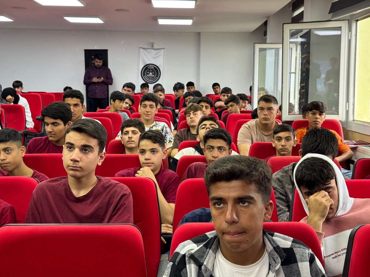 AdimDer01's tweet photo. Adana Önder İmam Hatipliler Derneği ADİMDER olarak, İntibah Derneği ile ortaklaşa düzenlediğimiz Bir Gençlik Meselesi buluşmaları Necdet Kahraman Anadolu İmam Hatip Lisesi ve Nizamülmülk Anadolu İmam Hatip Lisesinde gerçekleştirildi. https://t.co/nCFdYI0cpX
