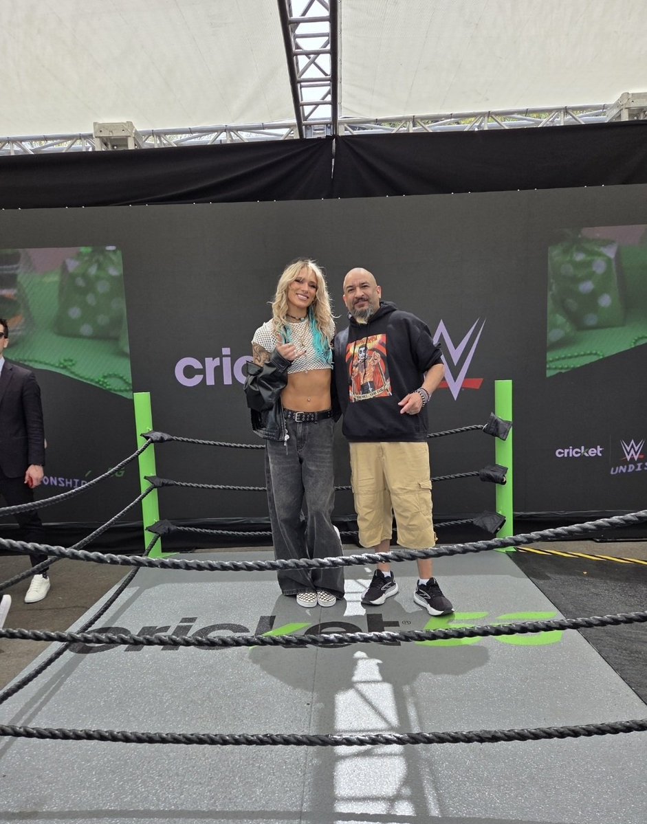 mr_betancourt's tweet photo. Congratulations @SolRucaWWE you're going to be an amazing champ. ๐ค #ClashInItaly #SolSnatcher #WWERaw #WWESmackdown #WWENXT @TripleH @ShawnMichaels #LasVegas #WWEWrestlemania https://t.co/zPqAQgsaSK