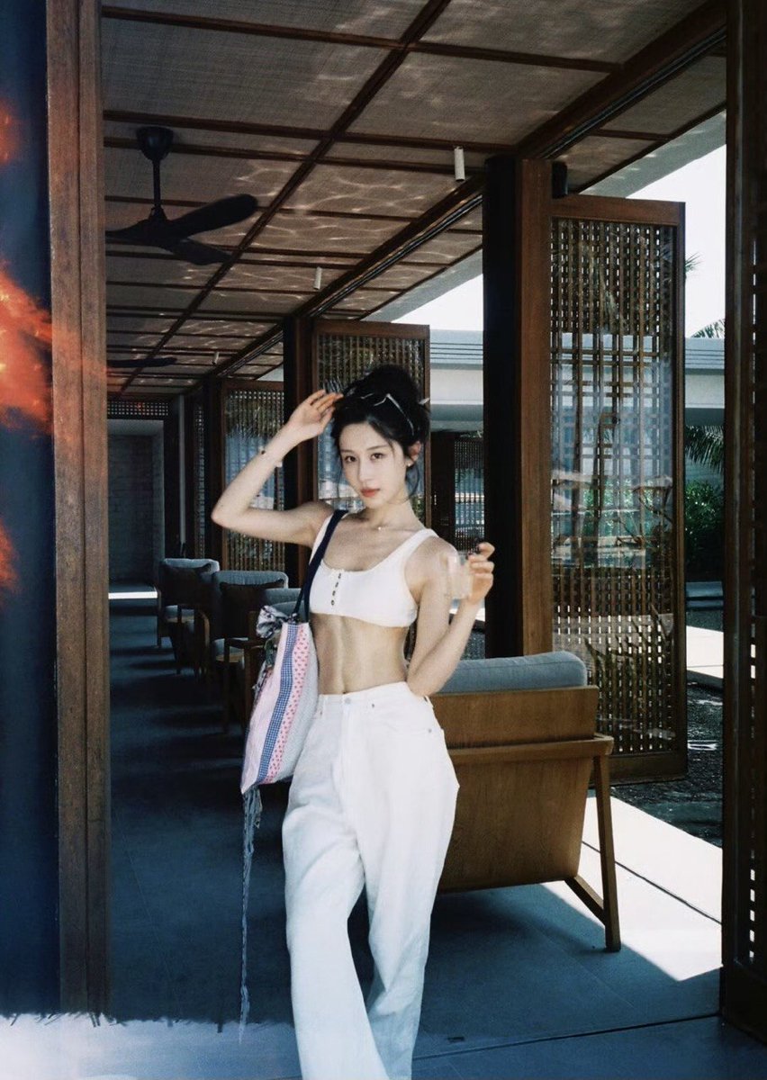Nana688_'s tweet photo. I like who I am now. Although I'm not perfect, I'm real and hardworking.🐬 https://t.co/sqd2GcGfQe