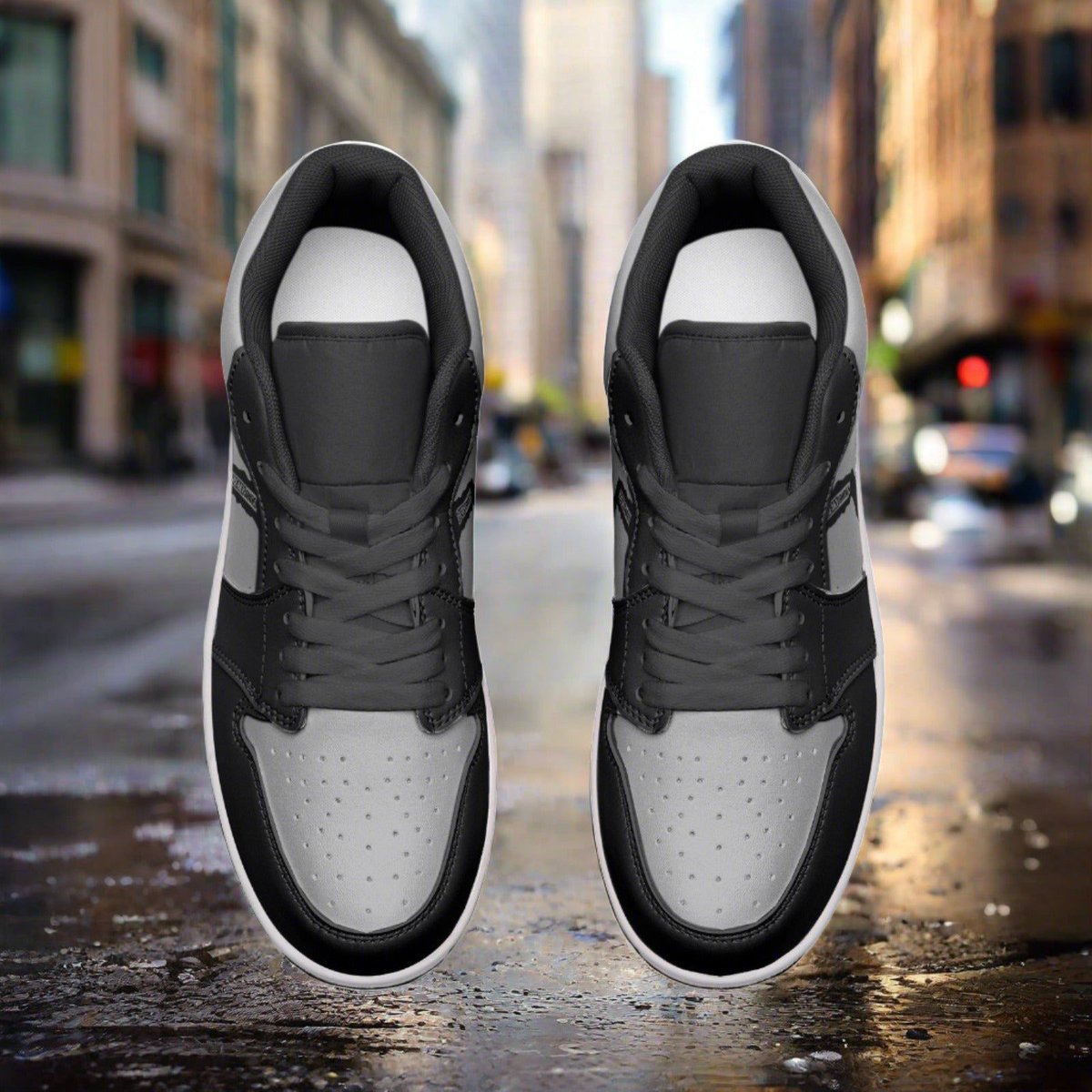FreakyShoes.com tweet media