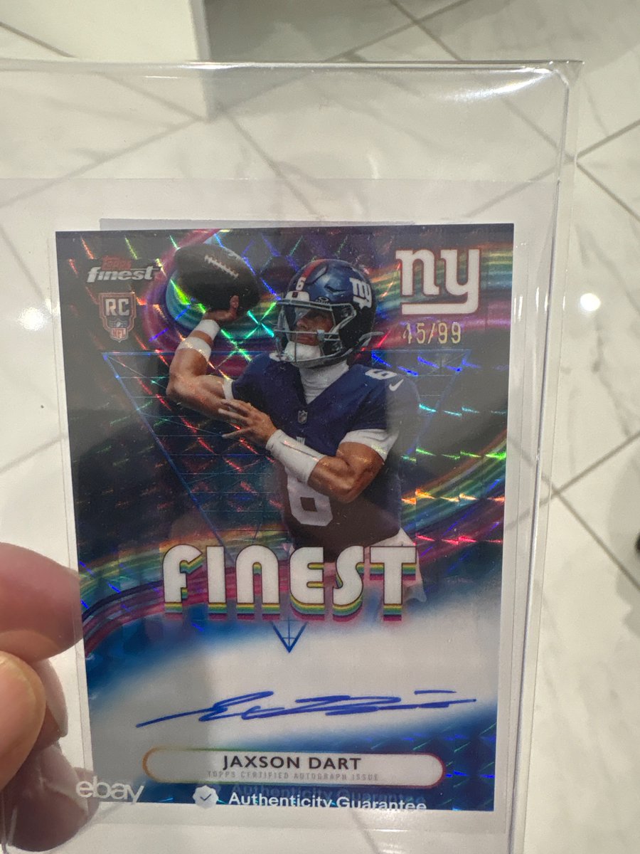 cc2chavez's tweet photo. @CardPurchaser took awhile to get here, but it was worth the wait. https://t.co/b986BCOTH0