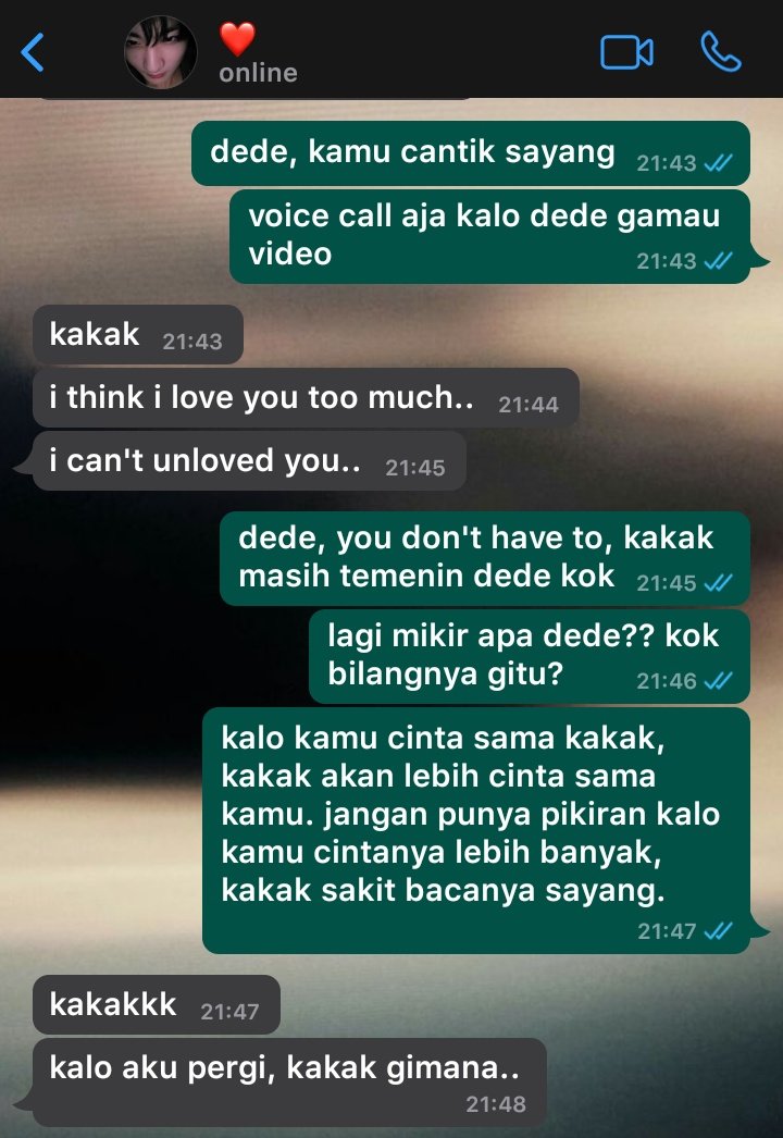 oxceanscent's tweet photo. a #heewon few tweets au. 

— ​"I love you" can feel romantic and painful at the same time. https://t.co/gTHjcHnSTb