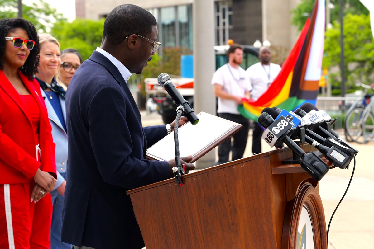 DavidCrowleyWI's tweet photo. Today, we came together to kick off Pride Month at the Milwaukee County Courthouse!

I believe Milwaukee County is a place where everyone deserves dignity, respect, safety, and the freedom to live as their authentic selves. But progress does not happen by accident. It happens because people choose to speak up, organize, and stand together. While we celebrate today, we also recognize there is still work ahead in the march for equity, equality, and justice for all.

To our LGBTQ+ neighbors, friends, coworkers, and families: we celebrate you, we support you, and we are proud to stand alongside you. Happy Pride Month, Milwaukee County! 🏳️‍🌈
