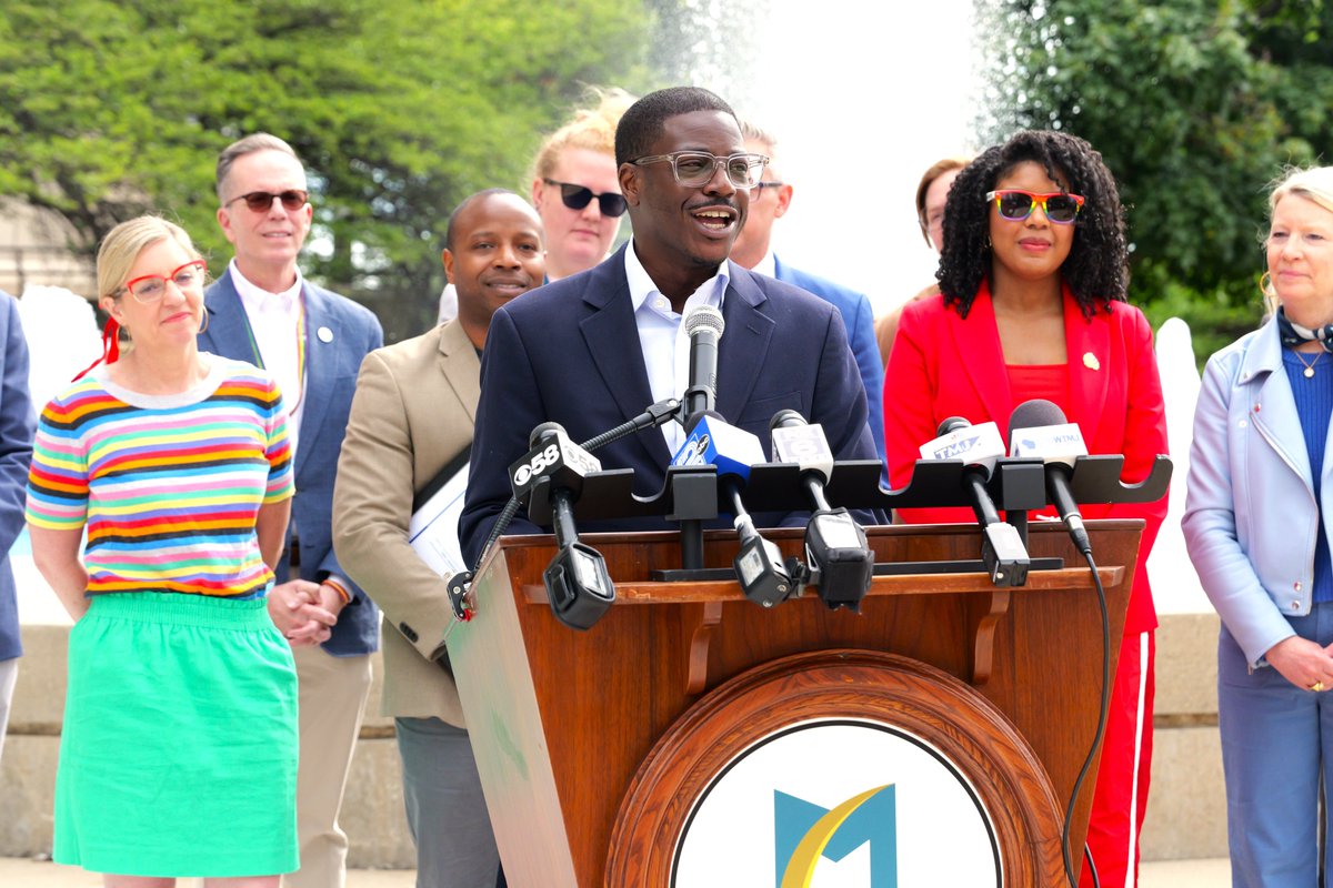 DavidCrowleyWI's tweet photo. Today, we came together to kick off Pride Month at the Milwaukee County Courthouse!

I believe Milwaukee County is a place where everyone deserves dignity, respect, safety, and the freedom to live as their authentic selves. But progress does not happen by accident. It happens because people choose to speak up, organize, and stand together. While we celebrate today, we also recognize there is still work ahead in the march for equity, equality, and justice for all.

To our LGBTQ+ neighbors, friends, coworkers, and families: we celebrate you, we support you, and we are proud to stand alongside you. Happy Pride Month, Milwaukee County! 🏳️‍🌈