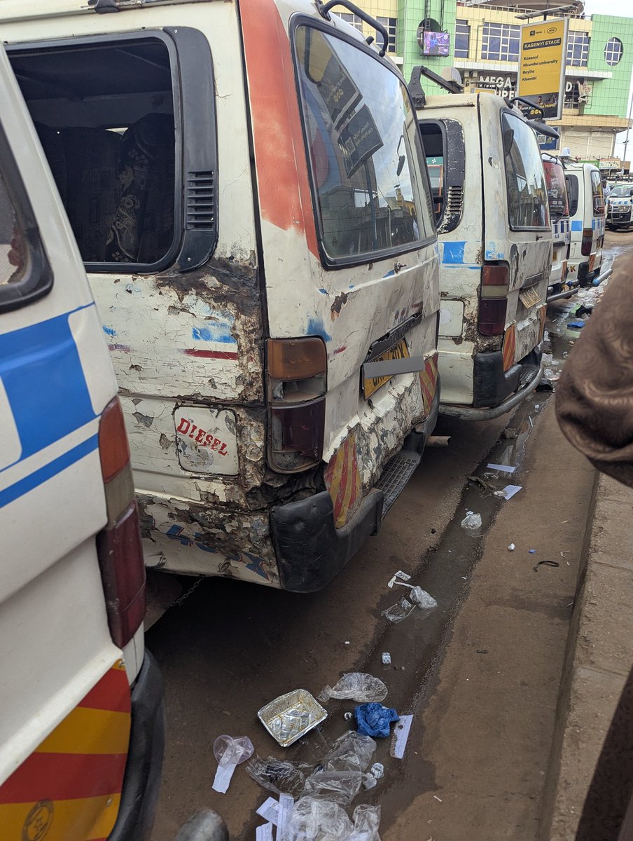 lugaaya's tweet photo. The @KCCAUG and @MoWT_Uganda promised us to deal with these decaying bad boys, nothing so far. 
At the start of the year they promised mandatory car inspections if not they (DMCs) would face the wrath of the enforcement.
What happened to the efforts?
We have a minister for kla . https://t.co/NPsWbnhdJ8