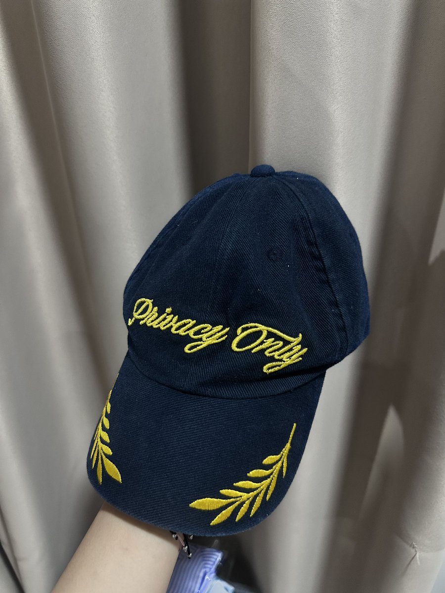 chijeu___'s tweet photo. ส่งต่อ PRIVACY ONLY CAP
ใส่ไปน้อยมากๆค่า ดูพตได้

-650฿ รวมส่ง

#หมวก #ส่งต่อหมวก #หมวกvirginx #ส่งต่อหมวกvirginx #virginxmermaid #ส่งต่อเสื้อผ้า #ส่งต่อเสื้อผ้ามือสอง https://t.co/msXByI5vWi