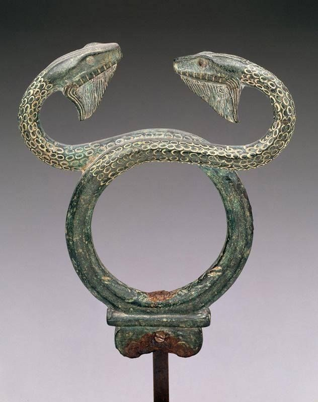 HerodotusWave's tweet photo. Ancient Greek bronze caduceus (kerykeion) staff finial, early 5th century BCE. https://t.co/CcdMgiDUcL