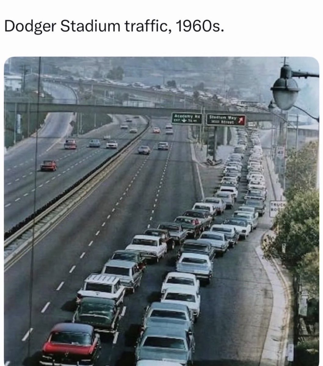 mariolopezviva's tweet photo. Nothing has changed… https://t.co/6MPu9eGVvS