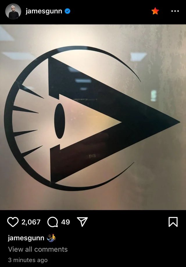 AZXFN's tweet photo. - اول ملامح ظهور  البناء الطويل و الممل في مسلسل بيس مايكر الموسم الثاني

- الحين عرفنا ان A.R.G.U.S خرجت ليكس من السجن وعطته البدله هذي ولكن وش السبب ؟ مستحيل ان موافقة ليكس ل استخدامهم للابواب الي تفتح ابعاد يكون هو السبب الوحيد https://t.co/3BCKVMzRha