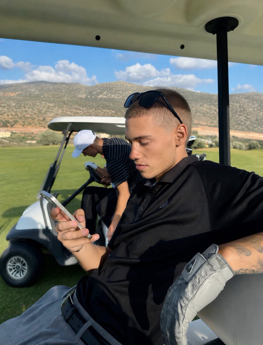 marksmanev's tweet photo. ᅠ

ᅠ

           — we in the game, won't take 
                 no loss, I'm sippin' water.

ᅠ
ᅠᅠ
ᅠ https://t.co/UTXz36qVNx