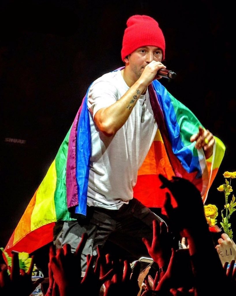 New_Era_News's tweet photo. happy pride month to all https://t.co/HgGNoSmN9D