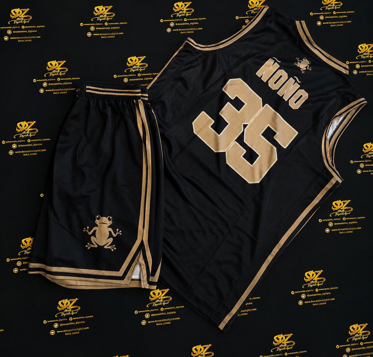 SINI5TERDesignZ's tweet photo. 🔥 Need custom uniforms? SDZ is your go-to for all sports!

We turn your vision into reality with premium custom uniforms and apparel that will have your team looking sharp on the field, court, or diamond.

📩 Message us today and let’s get your team looking right!

#SDZ https://t.co/48ag9dGNuH