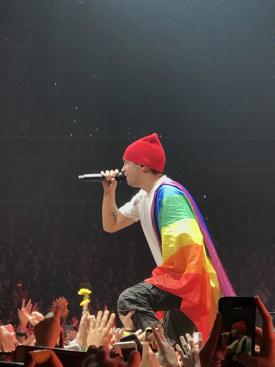 New_Era_News's tweet photo. happy pride month to all https://t.co/HgGNoSmN9D