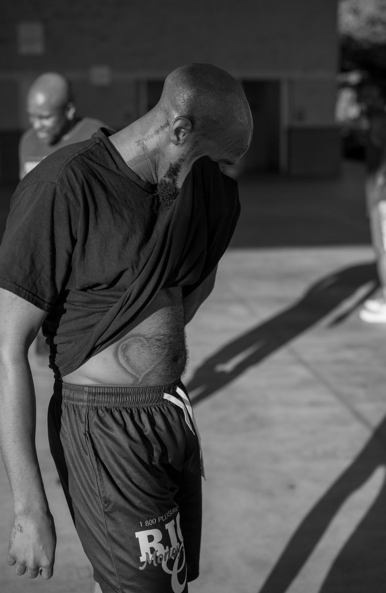 rootbeerphoto's tweet photo. Silver Creek Park basketball. #jasonfrostphotography #sportsphotography #bakersfieldCA - https://t.co/MlcgPVThPP #silvercreekpark #kerncounty https://t.co/sFp00uuLZC
